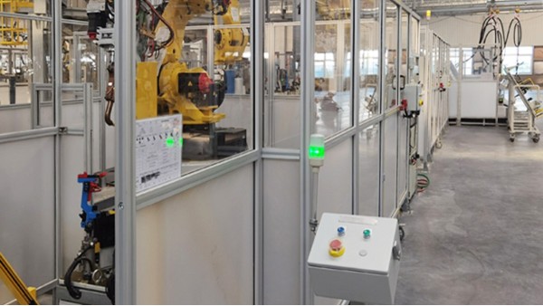 智能化生產(chǎn)，引領(lǐng)工業(yè)鋁型材行業(yè)變革