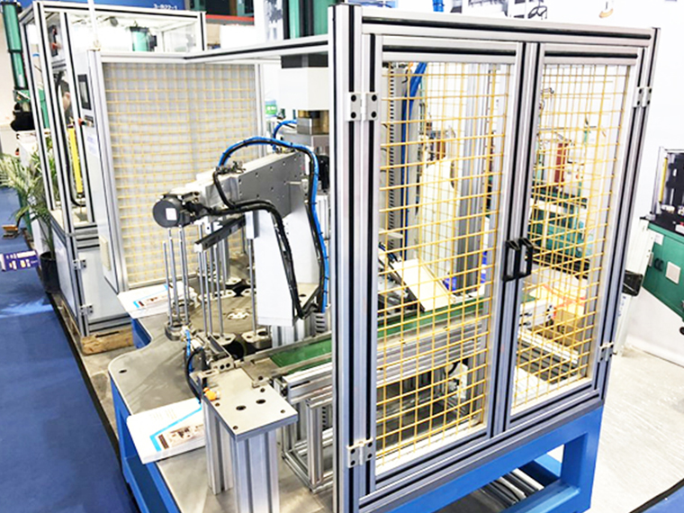 工業(yè)生產(chǎn)鋁型材架子安裝如何提升精度？-澳宏工業(yè)鋁型材