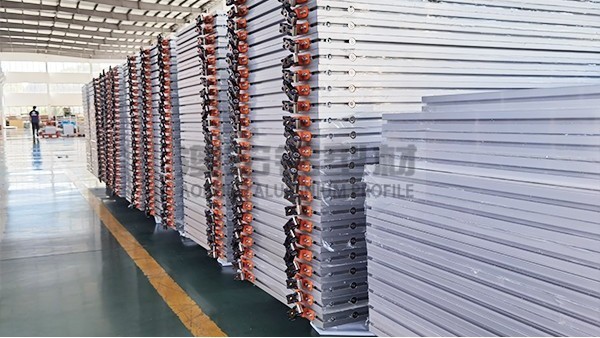 非標鋁框架型材1天出方案設計-澳宏鋁業(yè)