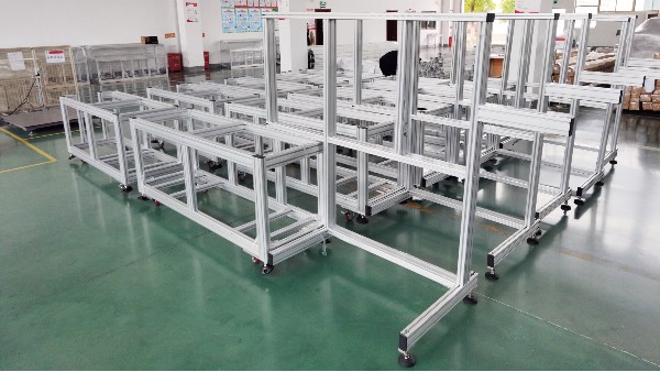 鋁型材框架的哪些特點使其廣泛應用？